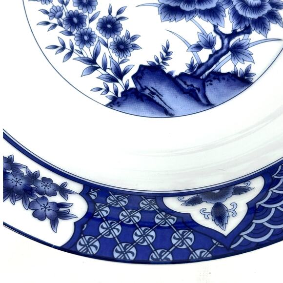Imari Blossom China Retired Blue White Floral Butterfly 9" Serving Bowl-Rare! - Picture 3 of 8